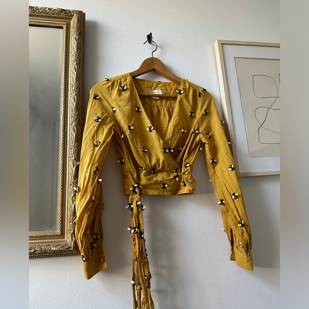 Maeve Anthropologie Bee Wrap Top in Size Small